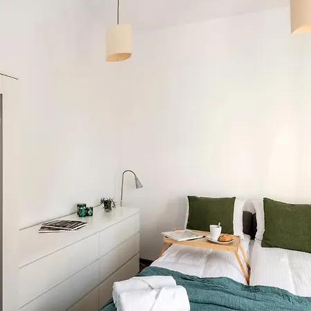 Shortstaypoland Dlugosza Daire *